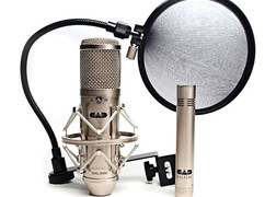 Contains one GXL3000 Multi-pattern Condenser, one GXL1200 Cardioid Condenser and one EPF15A Pop Filter CAD GXL3000SP