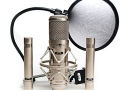 Contains one GXL3000 Multi-pattern Condenser, two GXL1200 Cardioid Condensers and one EPF15A Pop Filter CAD GXL3000SP